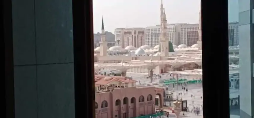 Sky View Hotel Madinah. image